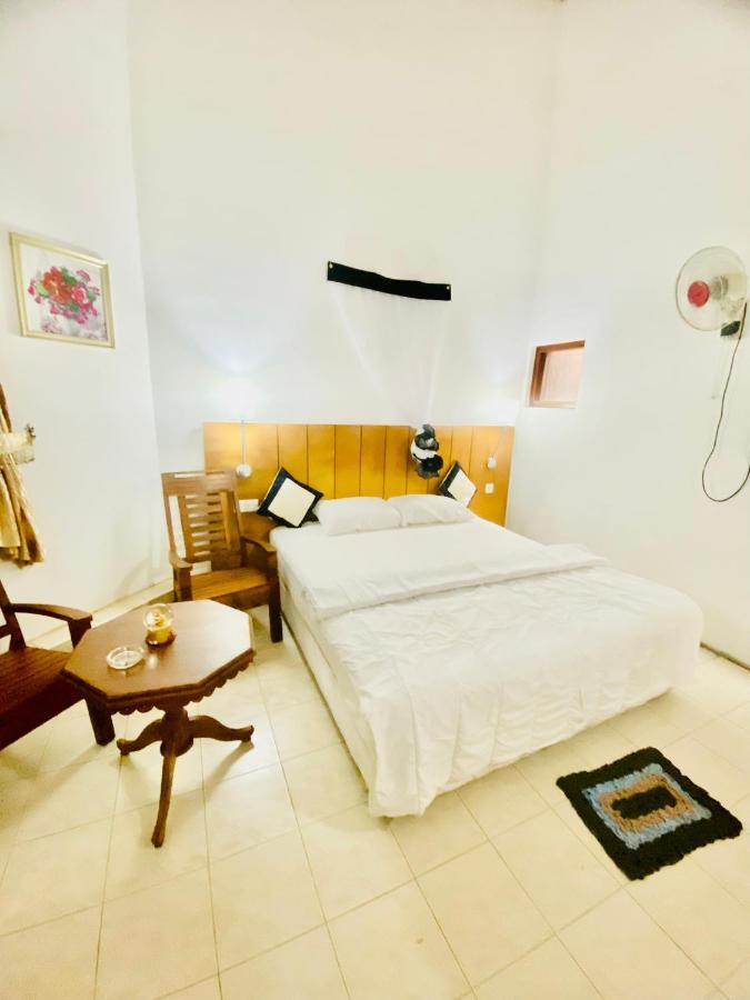 Hikka Paradise Guest House Хіккадува Екстер'єр фото